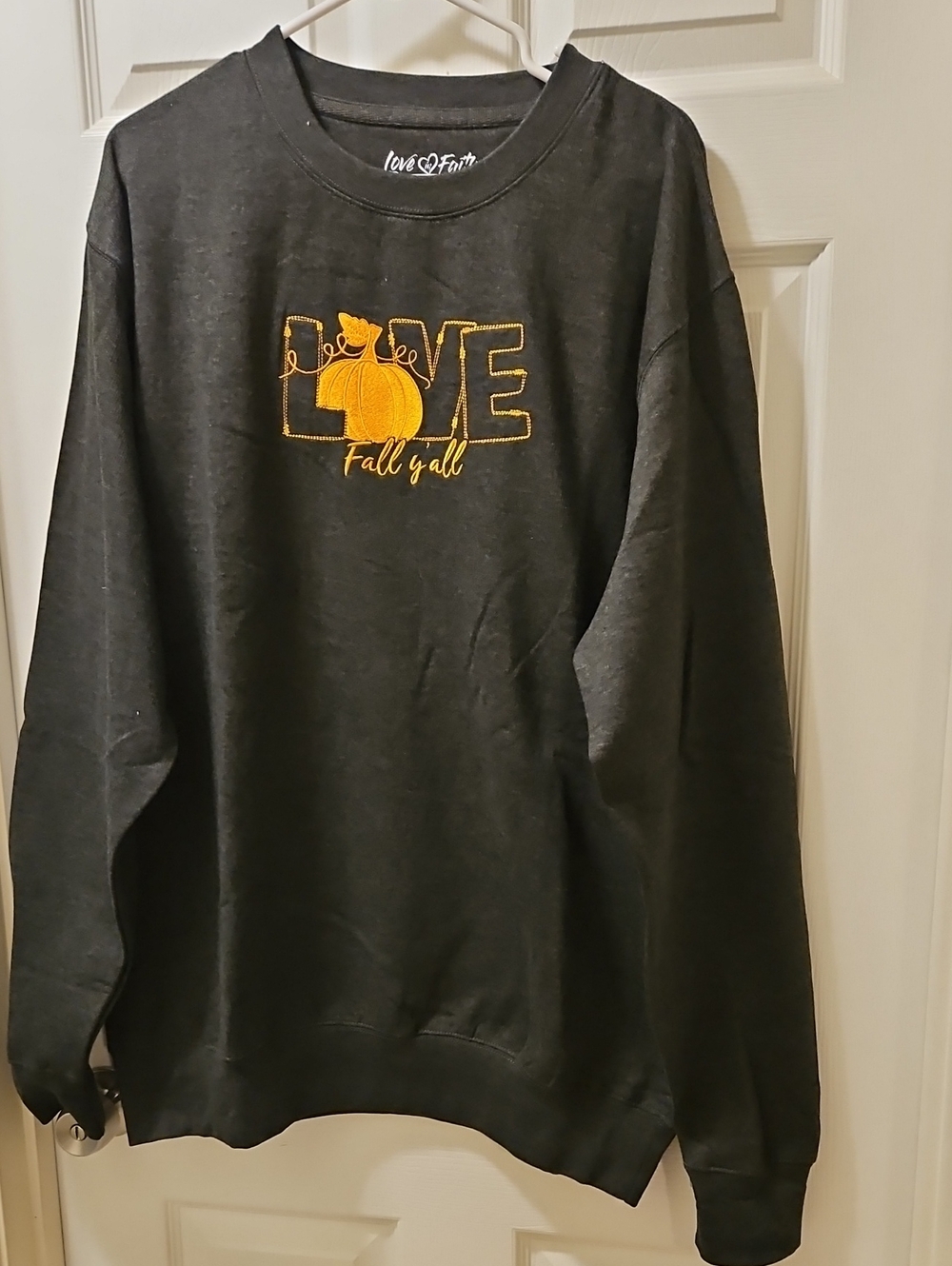 Love Fall Y'all in Blk/charcoal Crewneck with Orange Pumpkin Embroidery Size XL